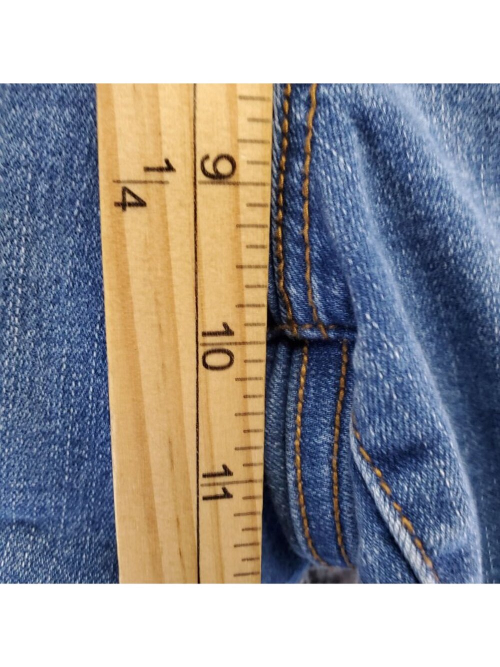 Seven7 Shorts Womens Size 12 Blue Weekend Short Raw Hem Denim Jorts - Picture 7 of 13